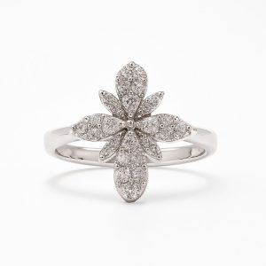 FANCY DIAMOND RING