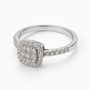FANCY DIAMOND RING