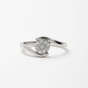 FANCY DIAMOND RING