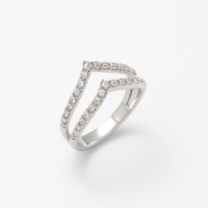 FANCY DIAMOND RING